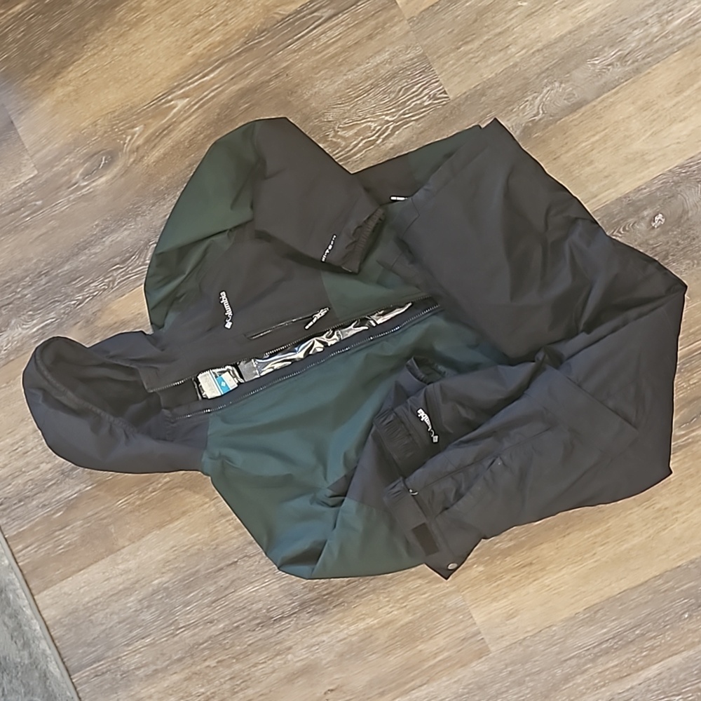 Columbia- Boys snow/winter jacket & pants- M 10/12